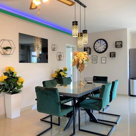 Lux Apartment Sea Shell With Jacuzzi Makarska Exteriör bild