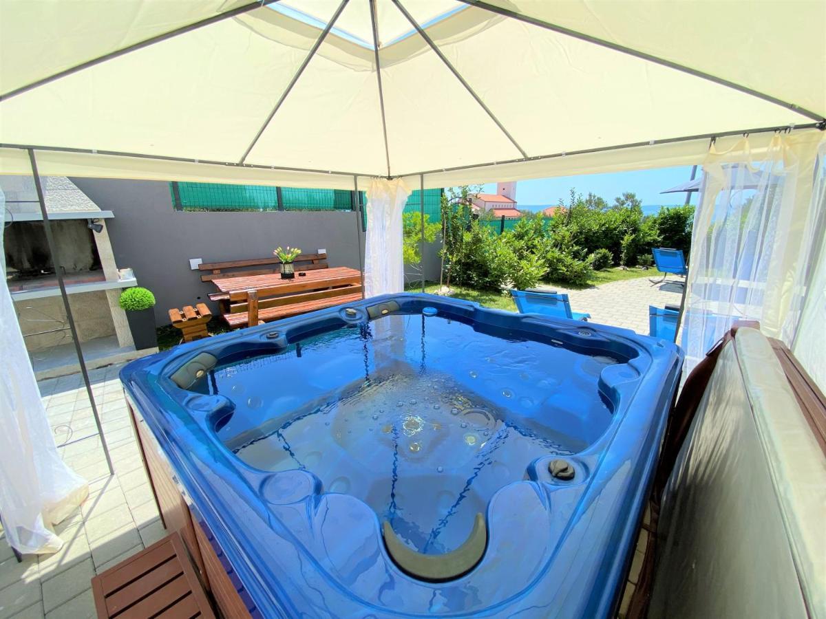 Lux Apartment Sea Shell With Jacuzzi Makarska Exteriör bild
