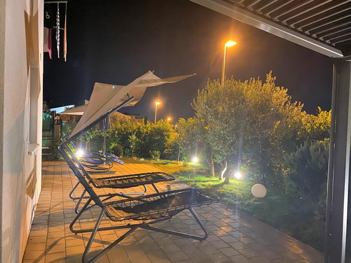 Lux Apartment Sea Shell With Jacuzzi Makarska Exteriör bild